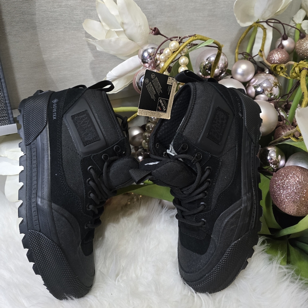 Vans Half Cab MTE GORE-TEX Shoes BLACK/BLACK Style:VN000CVMBKASneakers tom09S